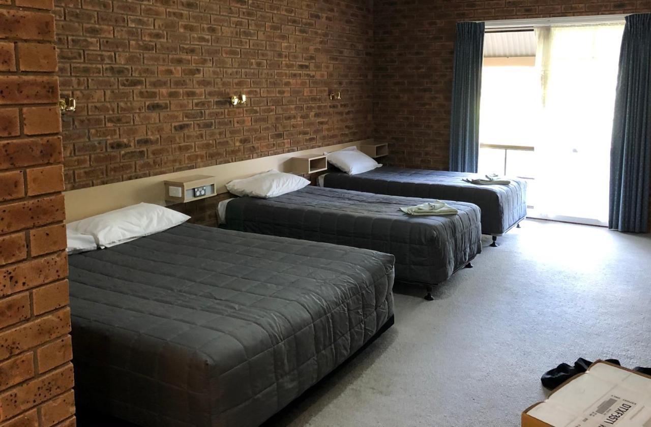 Settlement Motor Inn Deniliquin Exterior foto